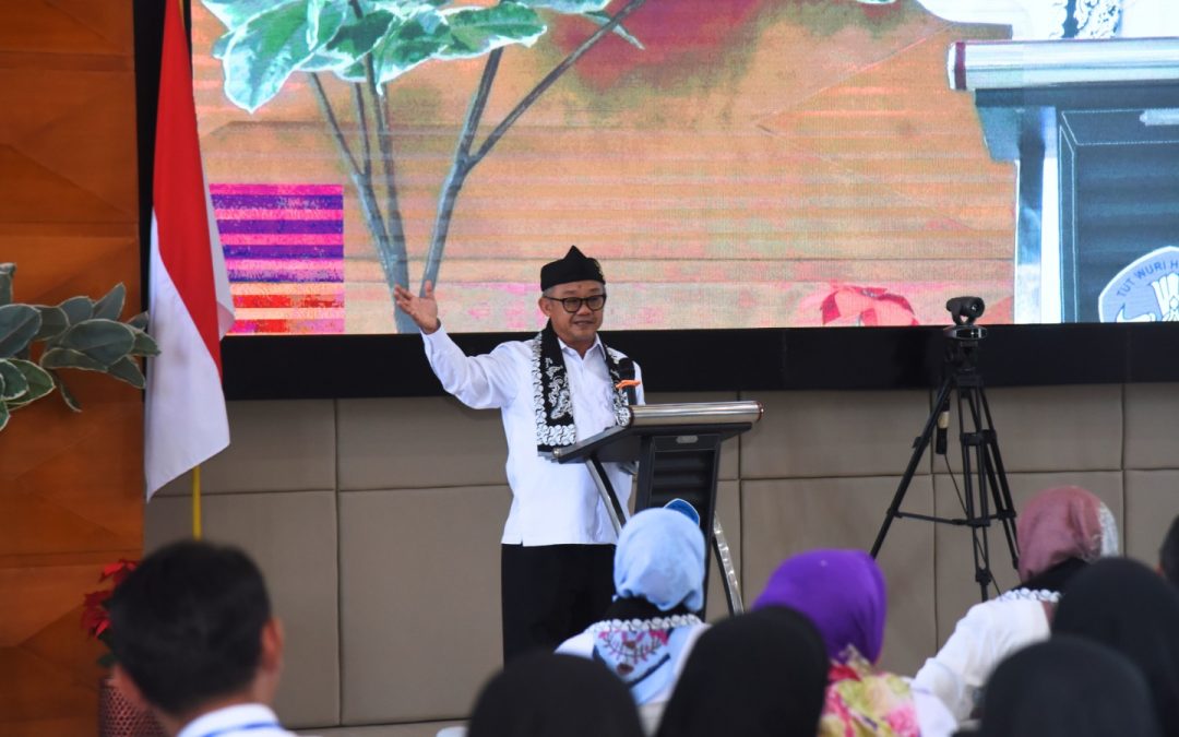 Mendikdasmen Tinjau Pelatihan Kepala Sekolah dan Digitalisasi Pembelajaran di Jawa Barat