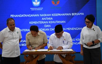 Sinergi Kemendikdasmen dan Kementerian Kehutanan untuk Literasi dan Pelestarian Hutan