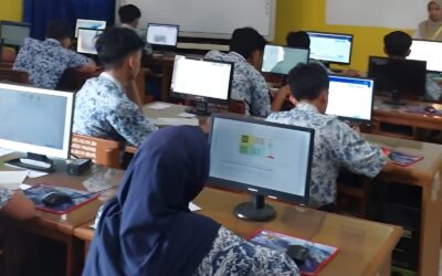 Pelaksanaan TKA di SMPN 2 dan 4 Ciamis Berjalan Lancar, Dukung Evaluasi Mutu Pendidikan